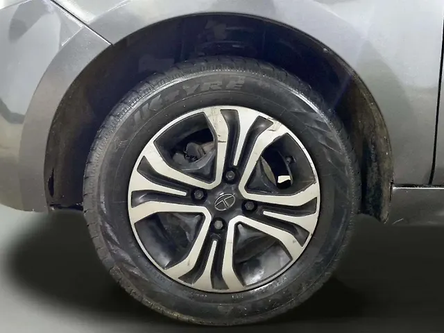 Used Tata Tiago XT CNG [2022-2023] in Delhi