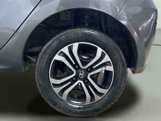 Used Tata Tiago XT CNG [2022-2023] in Delhi