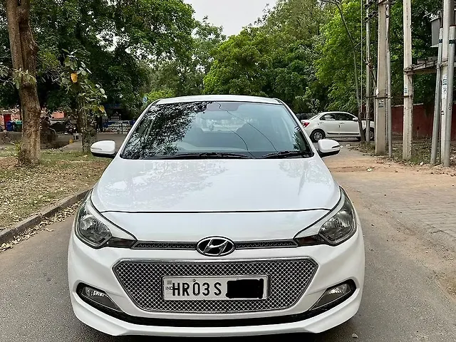 Used 2015 Hyundai Elite i20 in Chandigarh