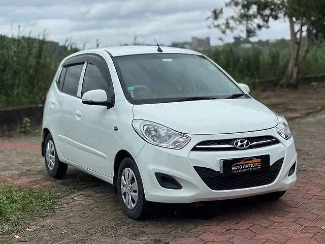 Used 2012 Hyundai i10 in Thiruvananthapuram