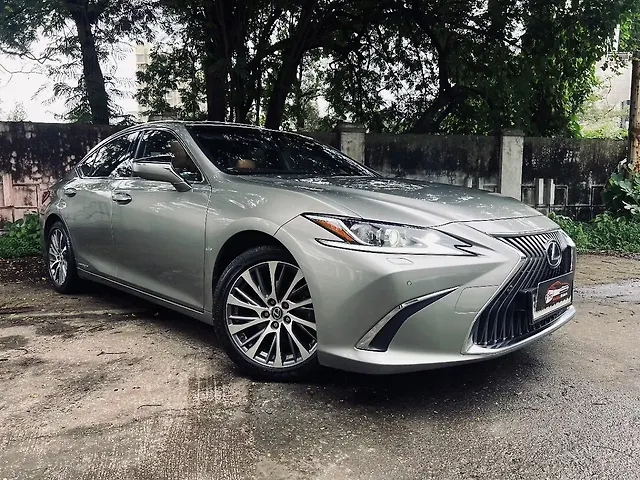 Used 2020 Lexus ES in Mumbai