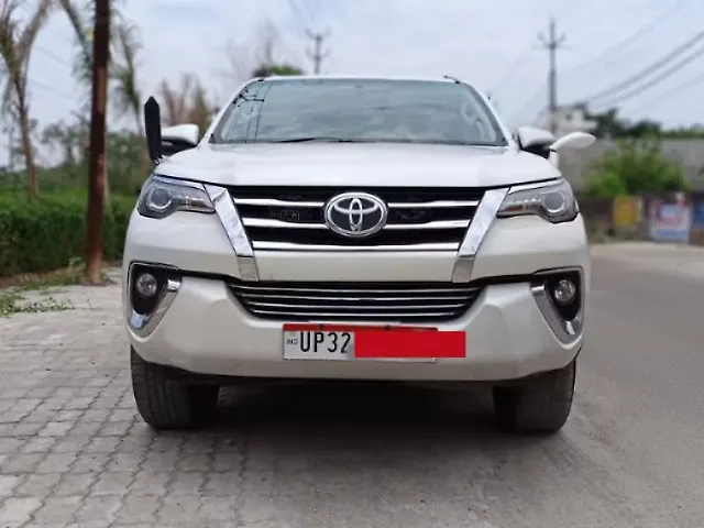 Used 2017 Toyota Fortuner in Lucknow