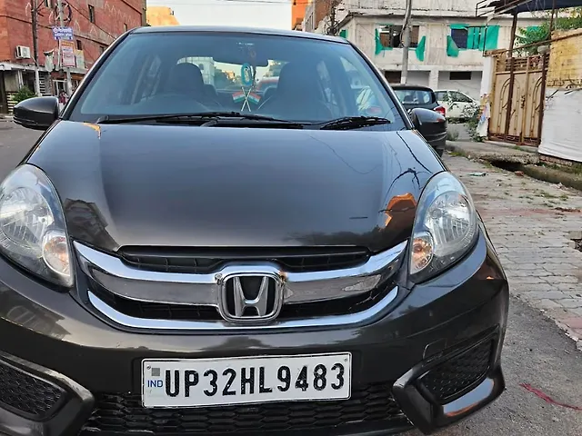 Used 2016 Honda Amaze in Kanpur