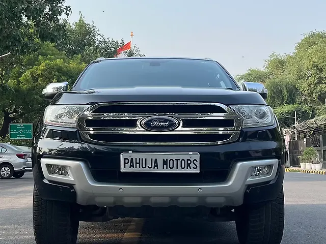 Used 2017 Ford Endeavour in Delhi