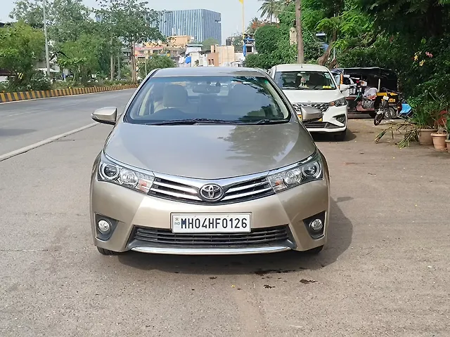 Used 2016 Toyota Corolla Altis in Mumbai
