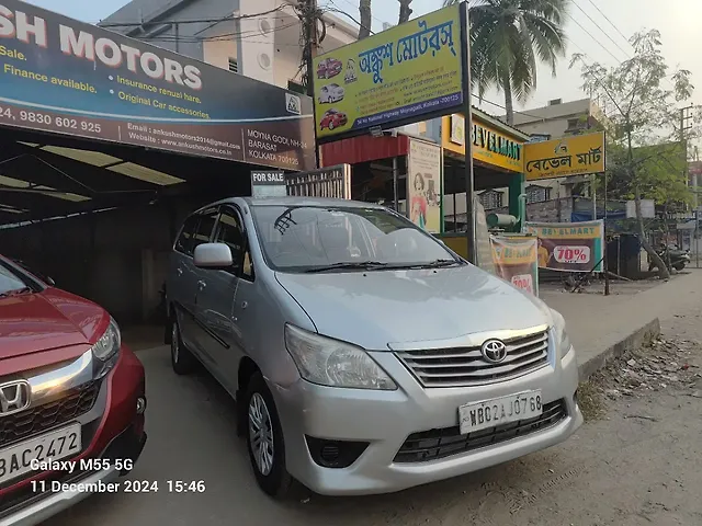 Second Hand 2016 Toyota Innova G BS IV STR for sale at