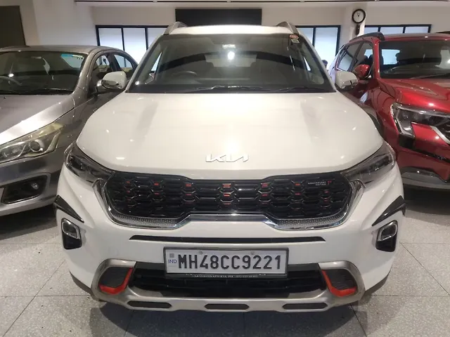 Used 2022 Kia Sonet in Mumbai