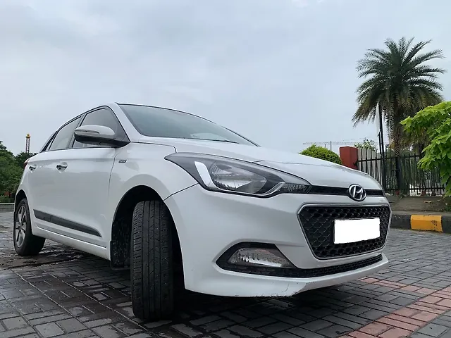 Used 2015 Hyundai Elite i20 in Navi Mumbai