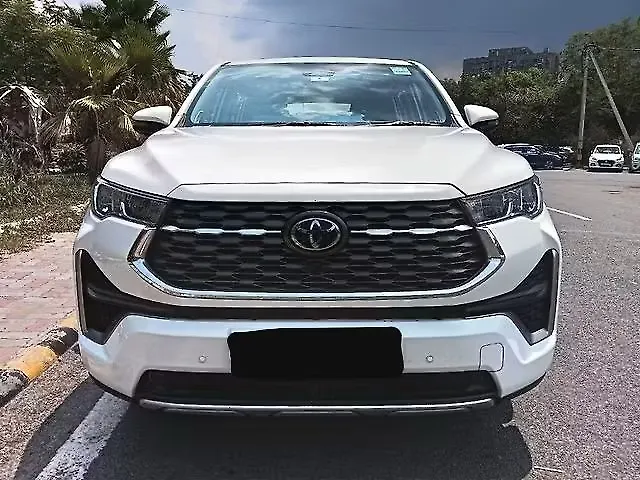 Used 2024 Toyota Innova Hycross in Delhi