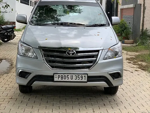 Used 2012 Toyota Innova in Ludhiana