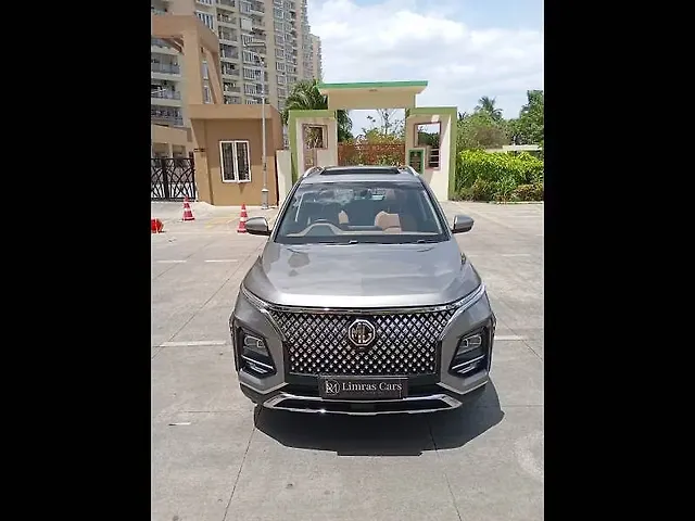 Used 2023 MG Hector Plus in Chennai