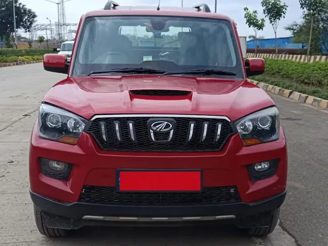 Used 2016 Mahindra Scorpio in Mumbai