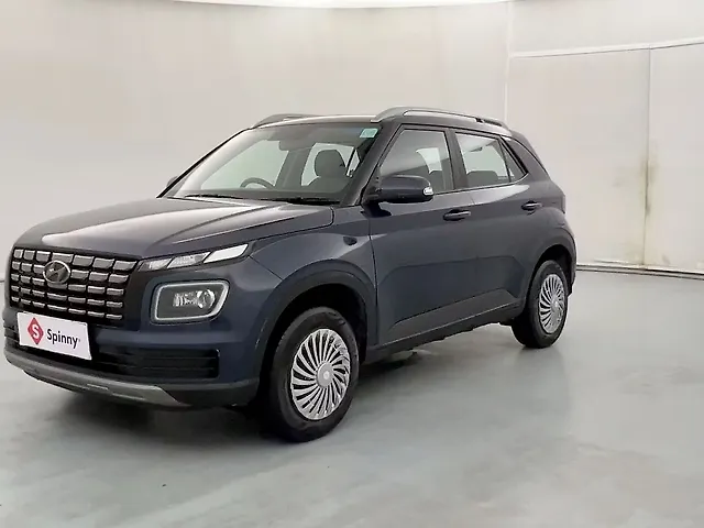 Used 2023 Hyundai Venue in Lucknow