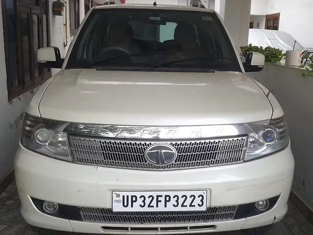 Used 2014 Tata Safari in Lucknow