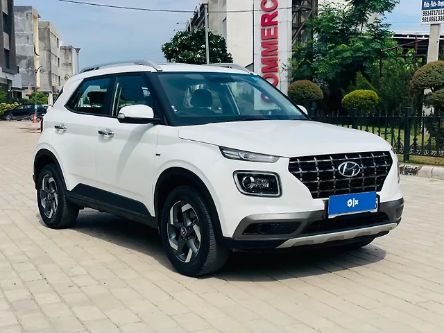 Used 2020 Hyundai Venue in Mohali