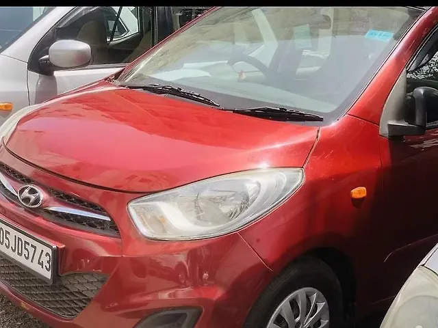 Used 2013 Hyundai i10 in Surat