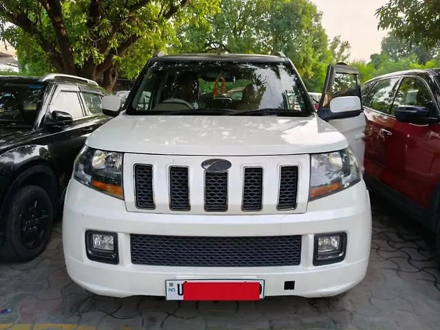 Used 2018 Mahindra TUV300 in Lucknow