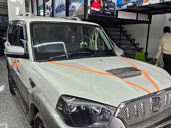 Used 2016 Mahindra Scorpio in Varanasi