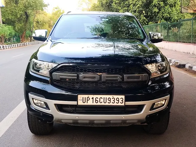 Used 2021 Ford Endeavour in Delhi