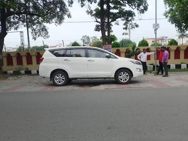 Used 2018 Toyota Innova Crysta in Lucknow