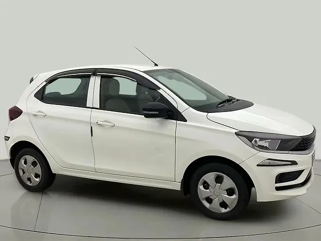 Used 2022 Tata Tiago in Mumbai