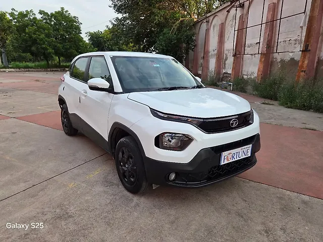 Used 2023 Tata Punch in Delhi