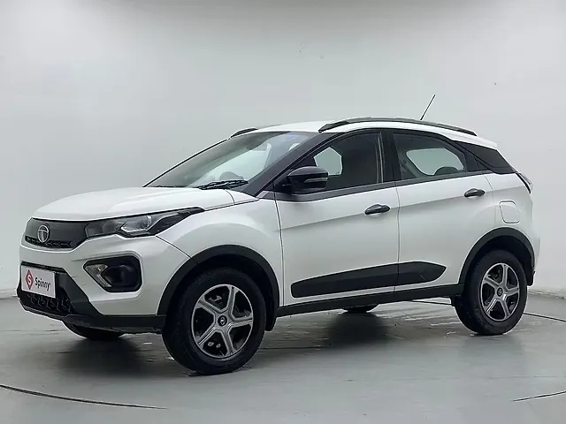Used 2020 Tata Nexon in Delhi