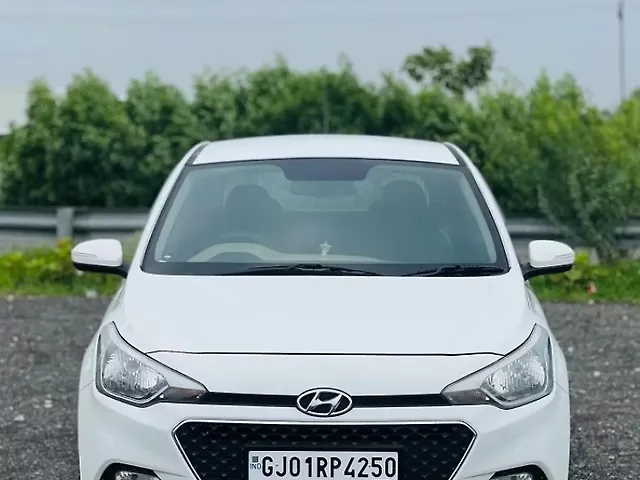 Used 2016 Hyundai Elite i20 in Surat