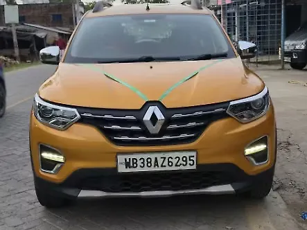 Used 2022 Renault Triber in Kolkata