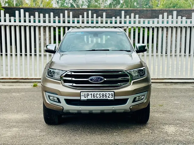 Used 2020 Ford Endeavour in Delhi