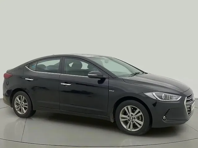 Used 2017 Hyundai Elantra in Mumbai