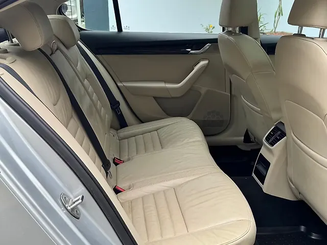 Used 2015 Skoda Octavia in Bangalore