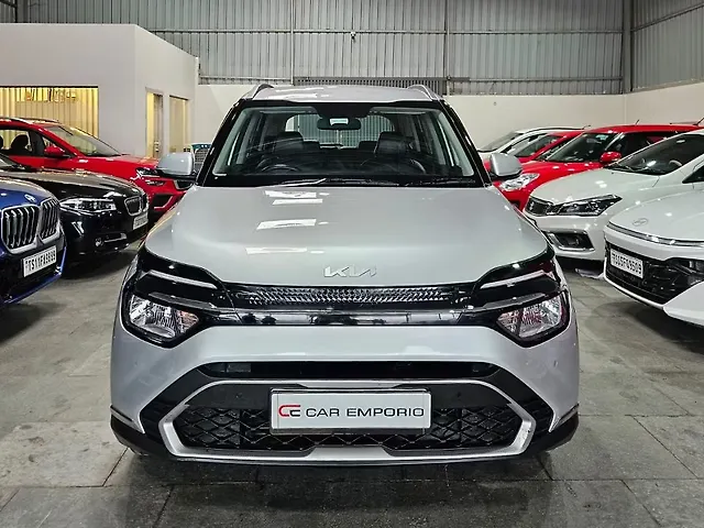 Used 2022 Kia Carens in Hyderabad