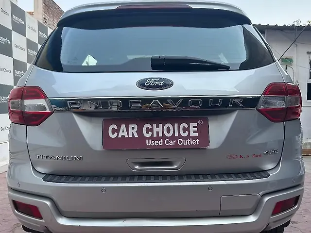 Used 2017 Ford Endeavour in Jaipur