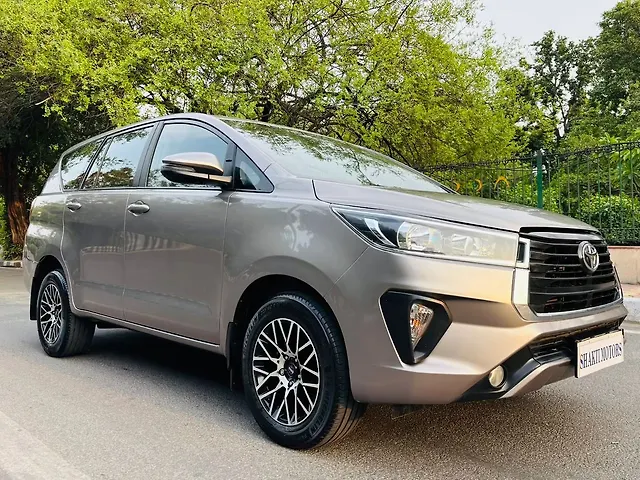 Used 2022 Toyota Innova Crysta in Delhi