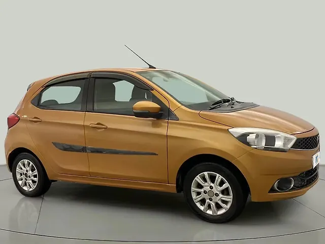 Used 2017 Tata Tiago in Delhi
