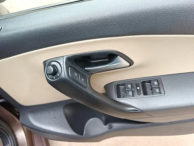 Used Volkswagen Polo [2016-2019] Highline1.2L (P) in Pune