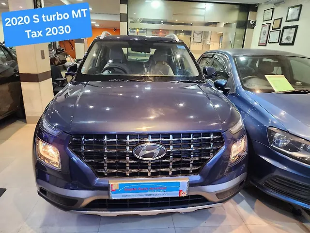 Used 2020 Hyundai Venue in Kolkata