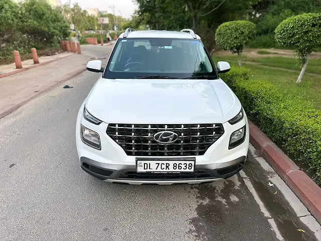 Used 2020 Hyundai Venue in Delhi