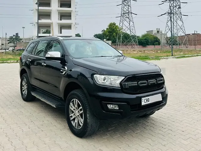 Used 2016 Ford Endeavour in Chandigarh