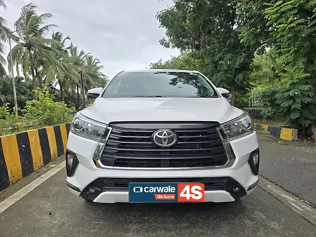 Used 2022 Toyota Innova Crysta in Mumbai
