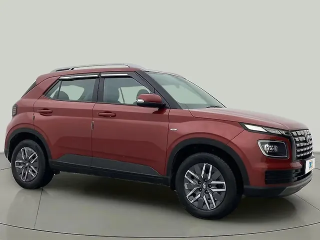Used 2022 Hyundai Venue in Chennai