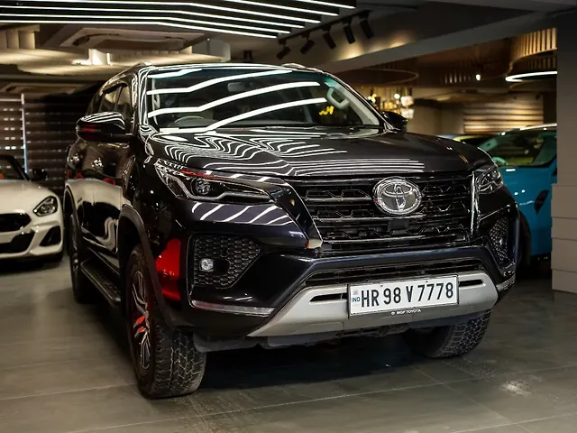 Used 2025 Toyota Fortuner in Delhi