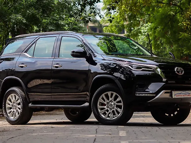 Used 2023 Toyota Fortuner in Delhi
