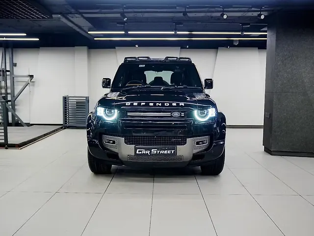 Used 2023 Land Rover Defender in Delhi