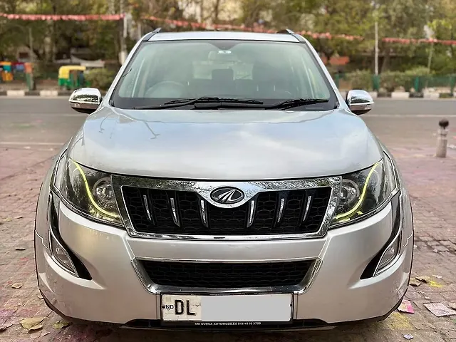 Used 2018 Mahindra XUV500 in Delhi