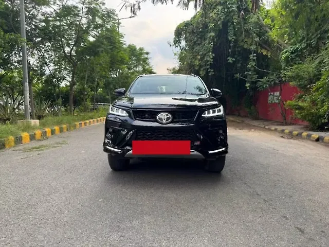 Used 2019 Toyota Fortuner in Delhi