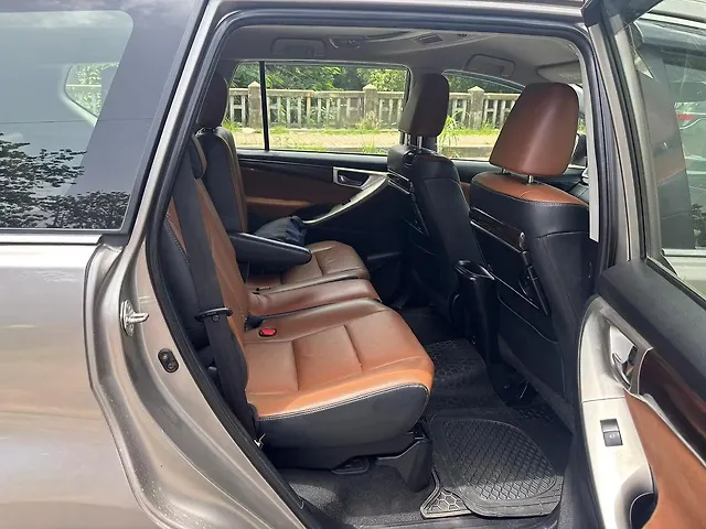 Used Toyota Innova Crysta [2016-2020] 2.8 ZX AT 7 STR [2016-2020] in Thane