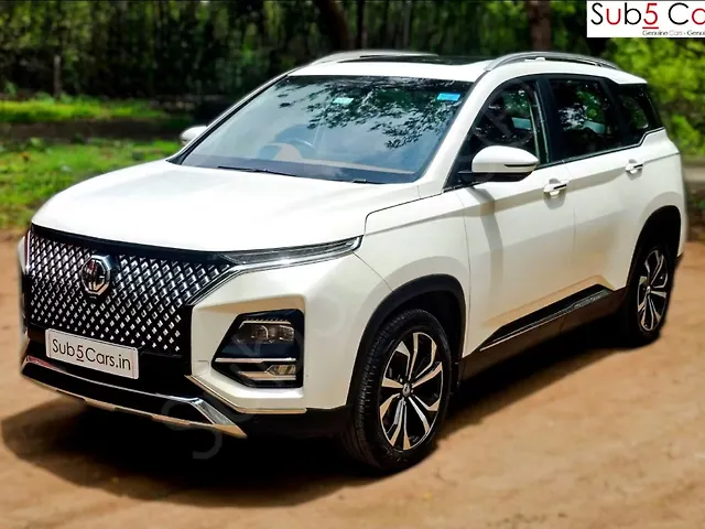 Used MG Hector Plus Savvy Pro 1.5 Turbo Petrol CVT 6 STR in Hyderabad