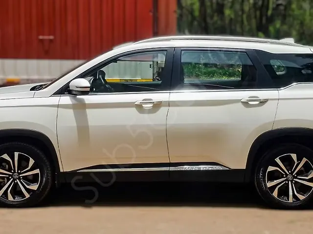 Used MG Hector Plus Savvy Pro 1.5 Turbo Petrol CVT 6 STR in Hyderabad